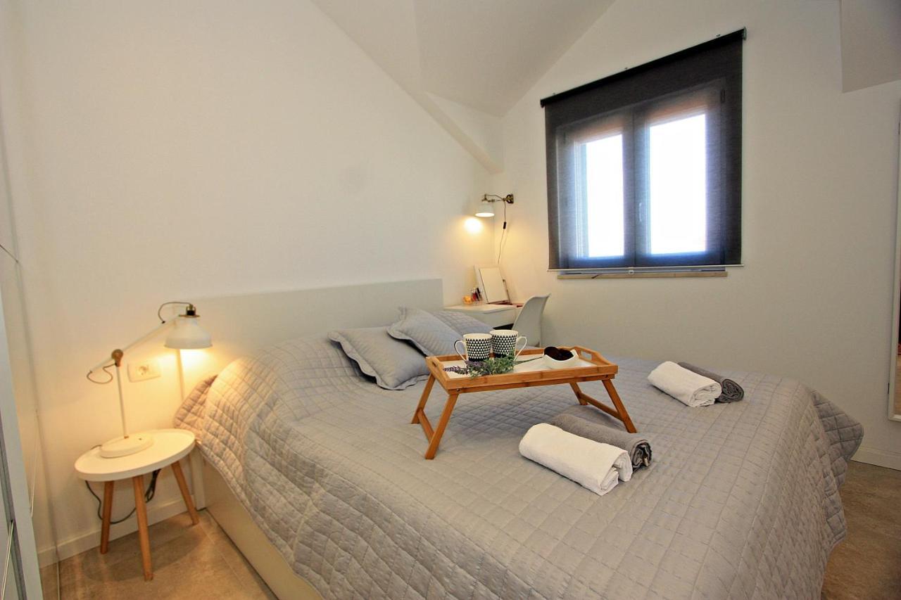Apartman Ivana Supetar Exteriör bild