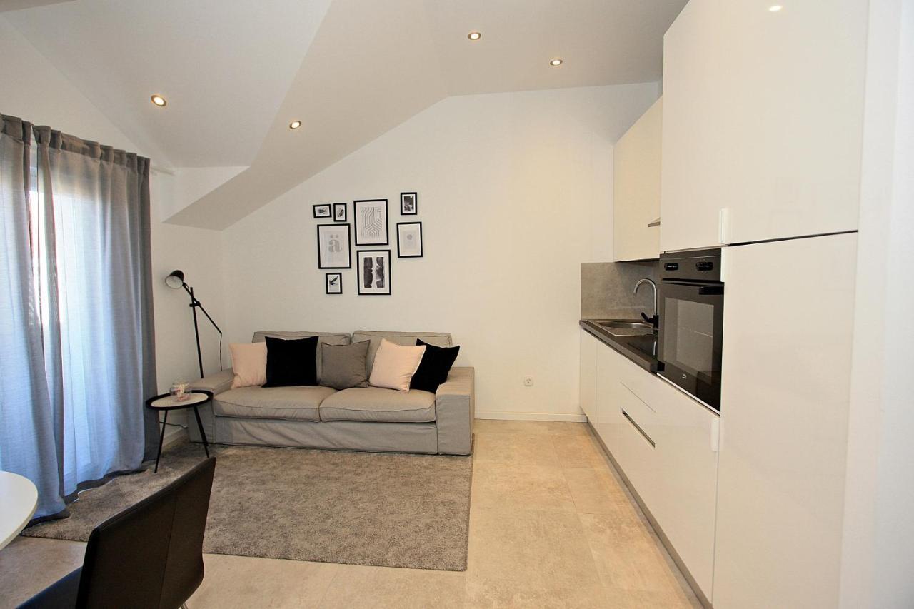 Apartman Ivana Supetar Exteriör bild